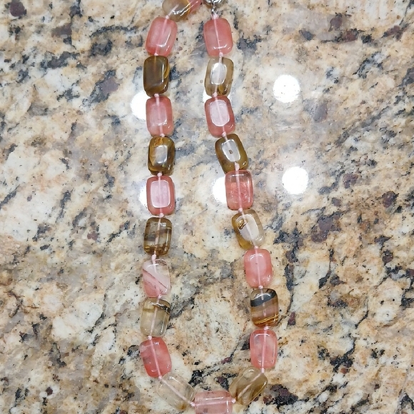 Pink and Brown Beaded Necklace - Picture 1 of 2